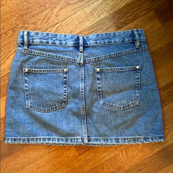 Pull & Bear Jean Skirt w/ Side Stripe - Picture 4 of 4